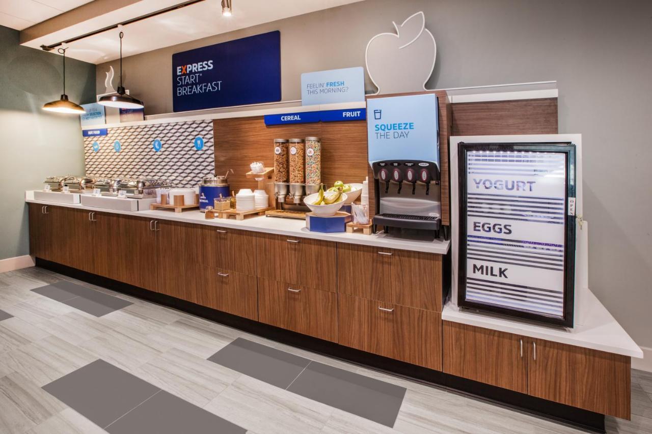 Holiday Inn Express & Suites Woodside Laguardia Airport New York Kültér fotó